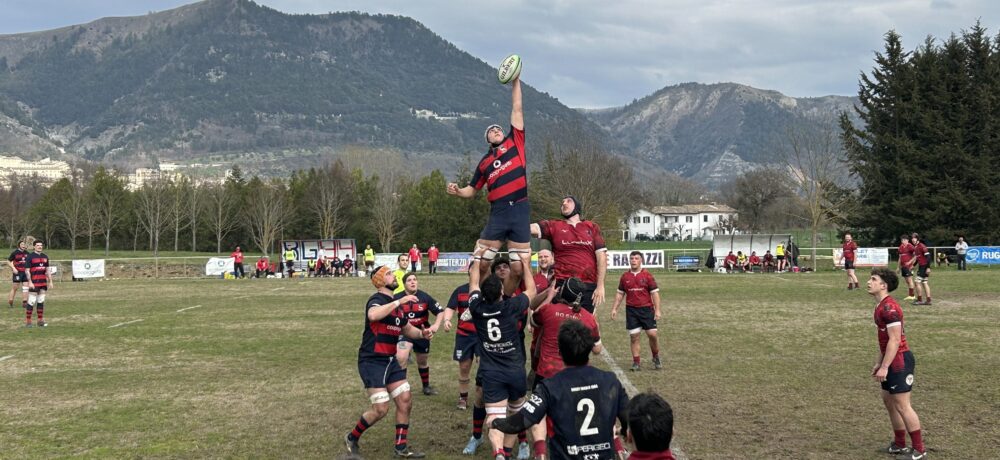 Rugby Gubbio: la Serie B vince in casa contro i Lions Livorno 39-10, Cadetta battuta a Falconara. Vincono i Centauri U16